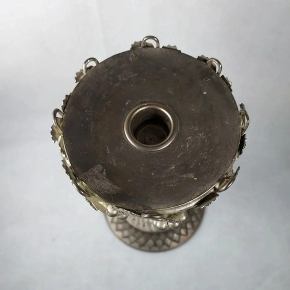 Silverplate Grapevine Candlestick - Picture 4 of 6